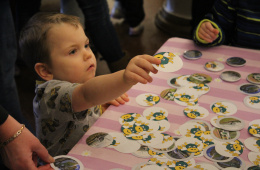Dziecko na Dniu Kolejarza w Stacji Muzeum