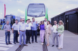 Reprezentacja KM oraz firmy Stadler na wstępnych odbiorach 60 i 61 pojazdu FLIRT ER160 w Siedlcach