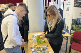 KM na targach praktyk zawodowych